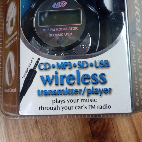 Music Gear Wireless Transmitter Player CD MP3 SD USB Remote Control Iphone Ipod - Picture 2 of 8